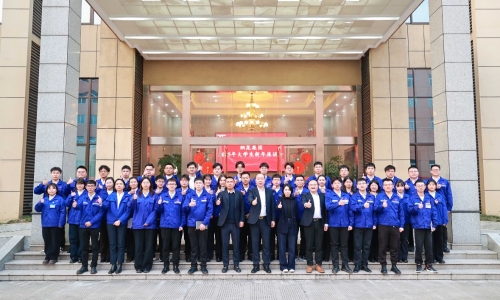 喜迎新年 共话将来丨2025新年座谈会，，，，，，，，我们面对面、心贴心！